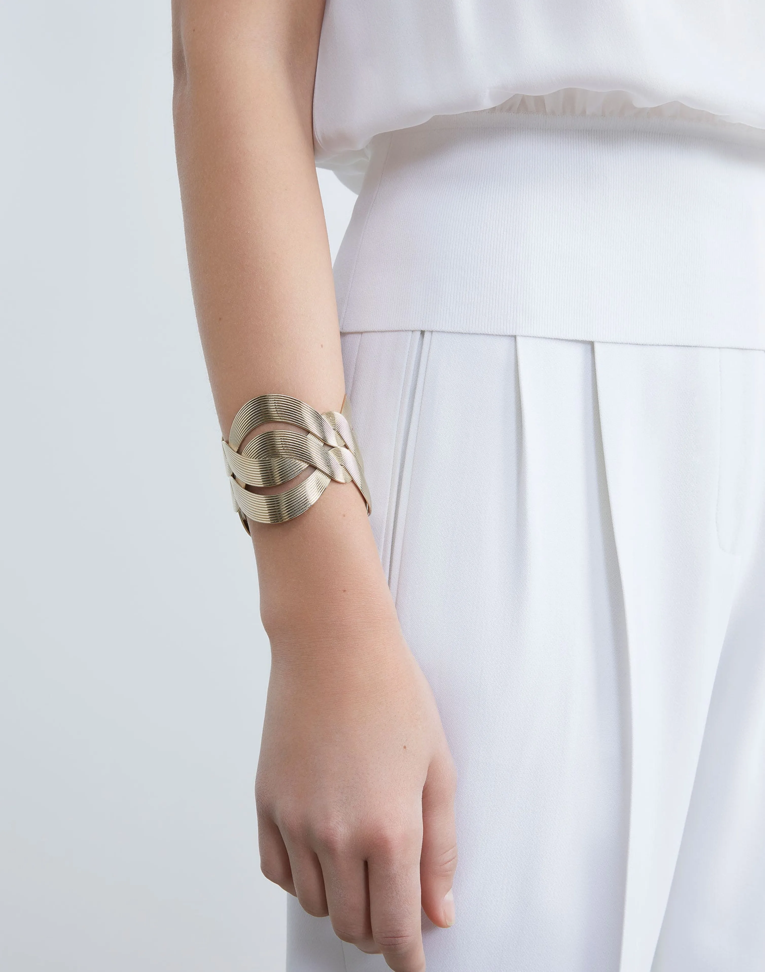 Woven 8 Knot Bracelet Cuff