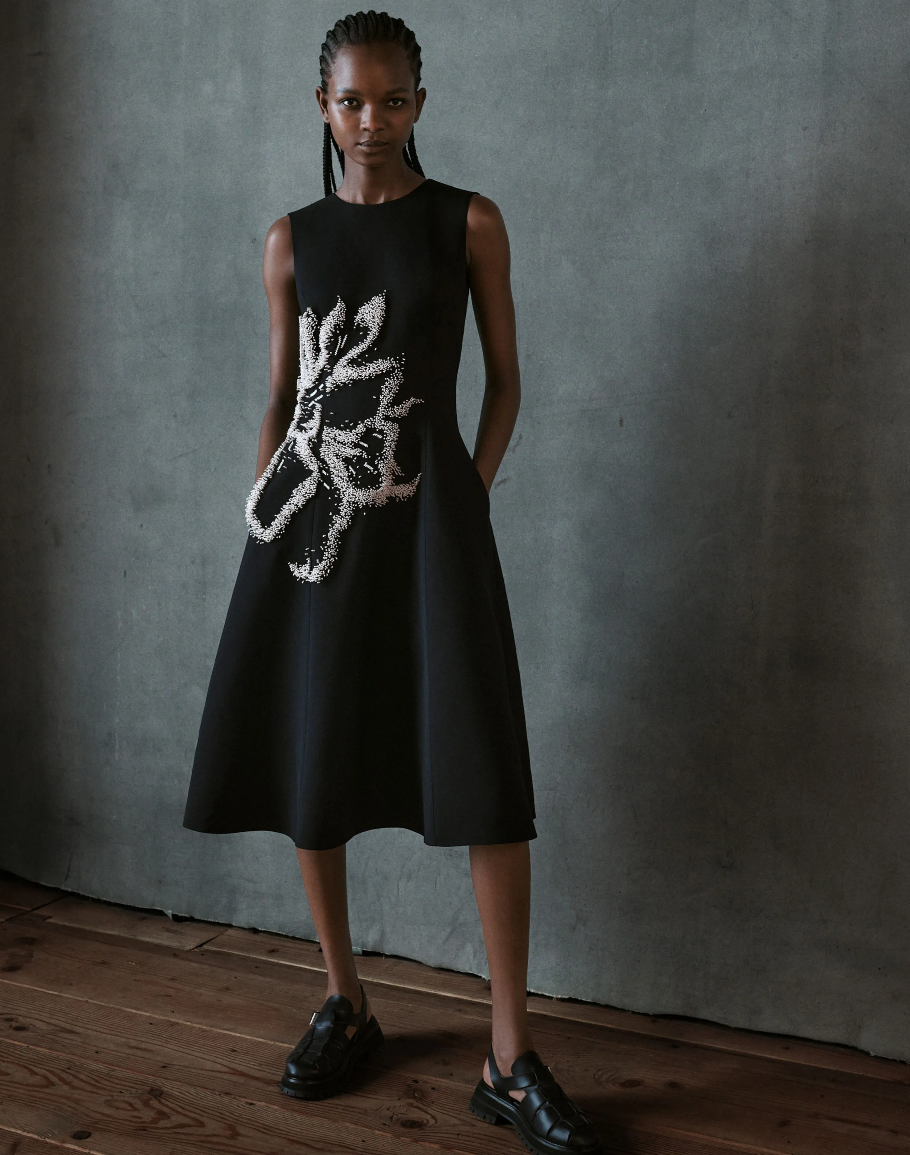 Hand-Beaded Rose Wool-Silk Crepe Sleeveless Dress