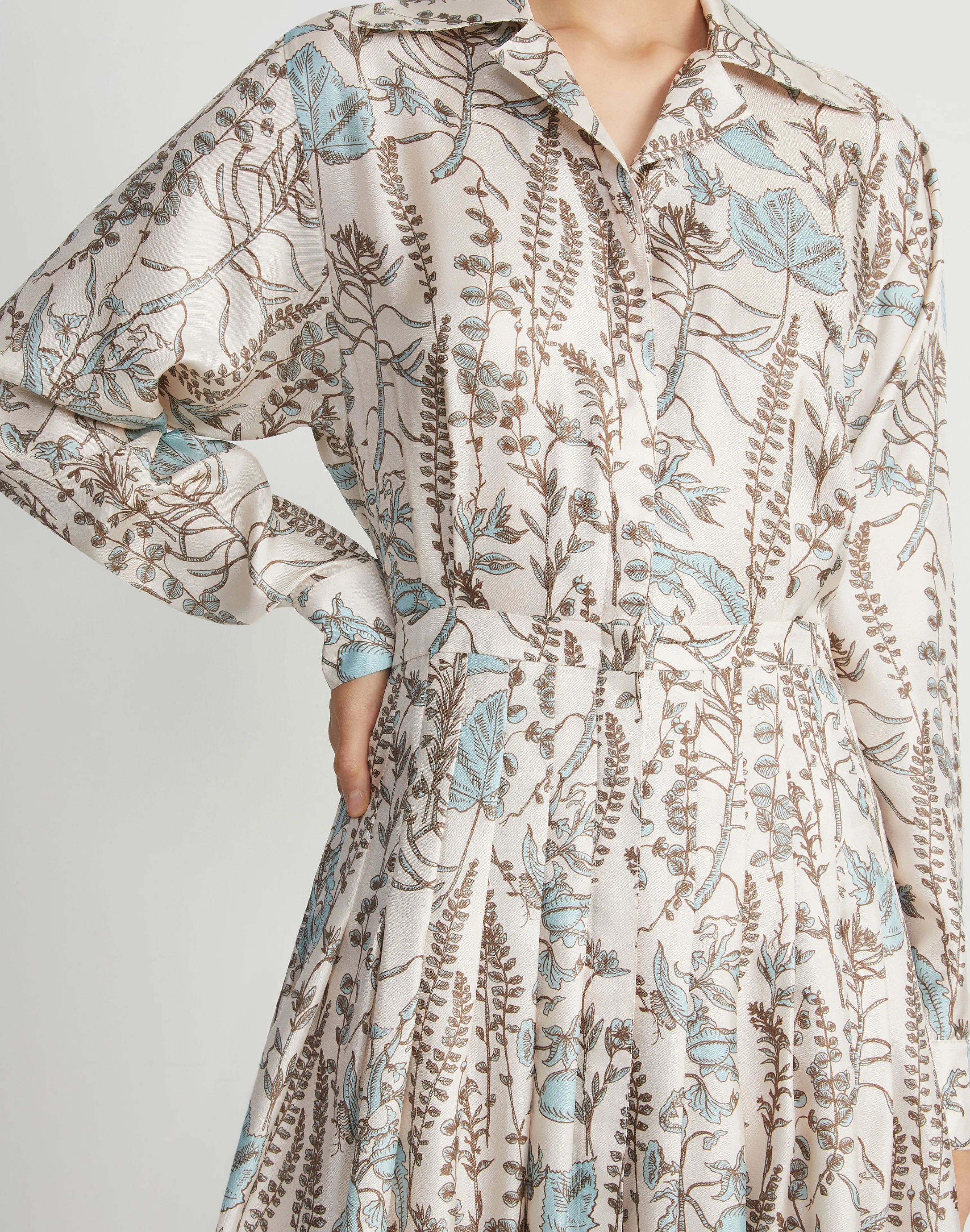 Flora Trail Print Silk Twill Pleated Shirtdress