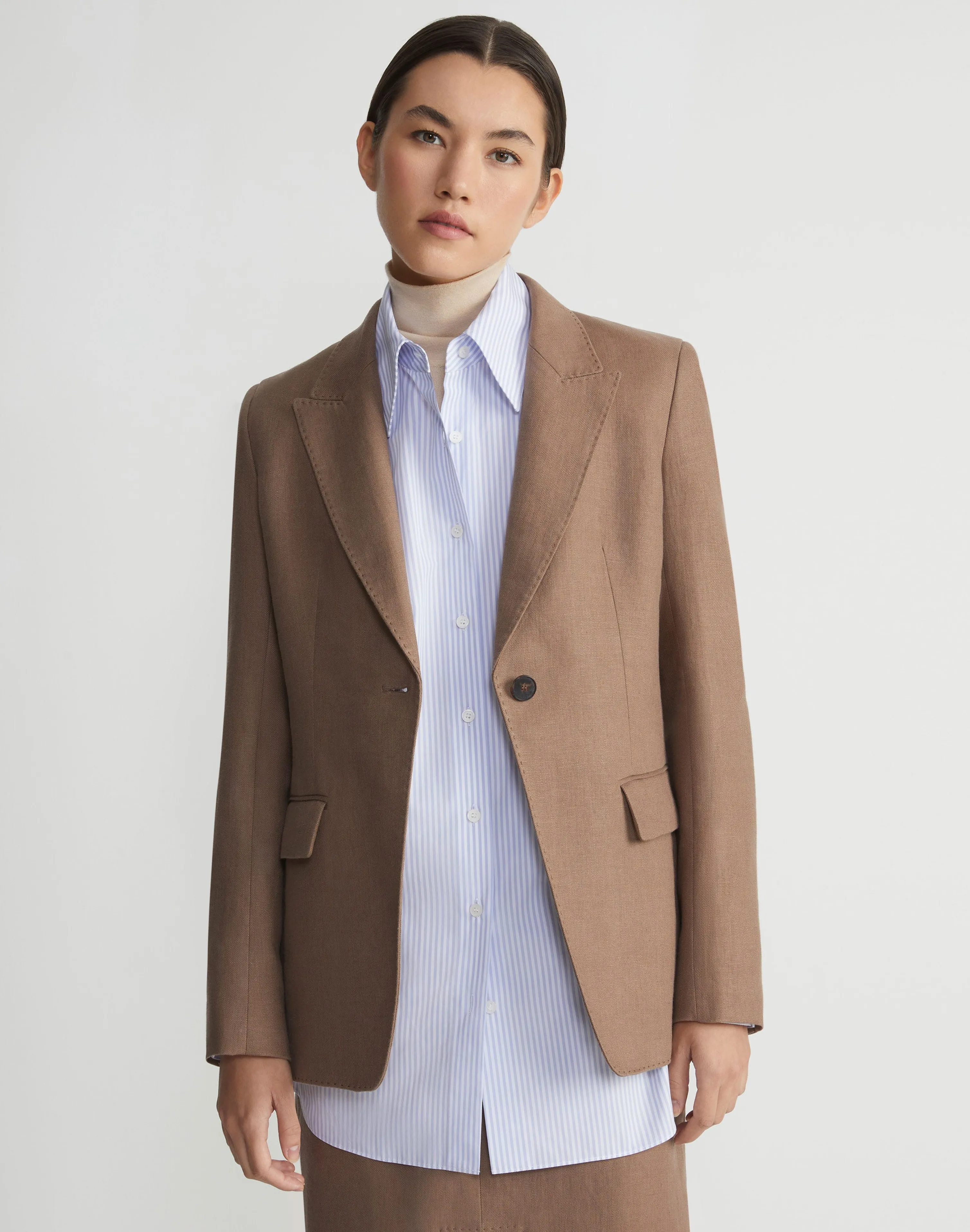 Linen Single Button Cutaway Blazer