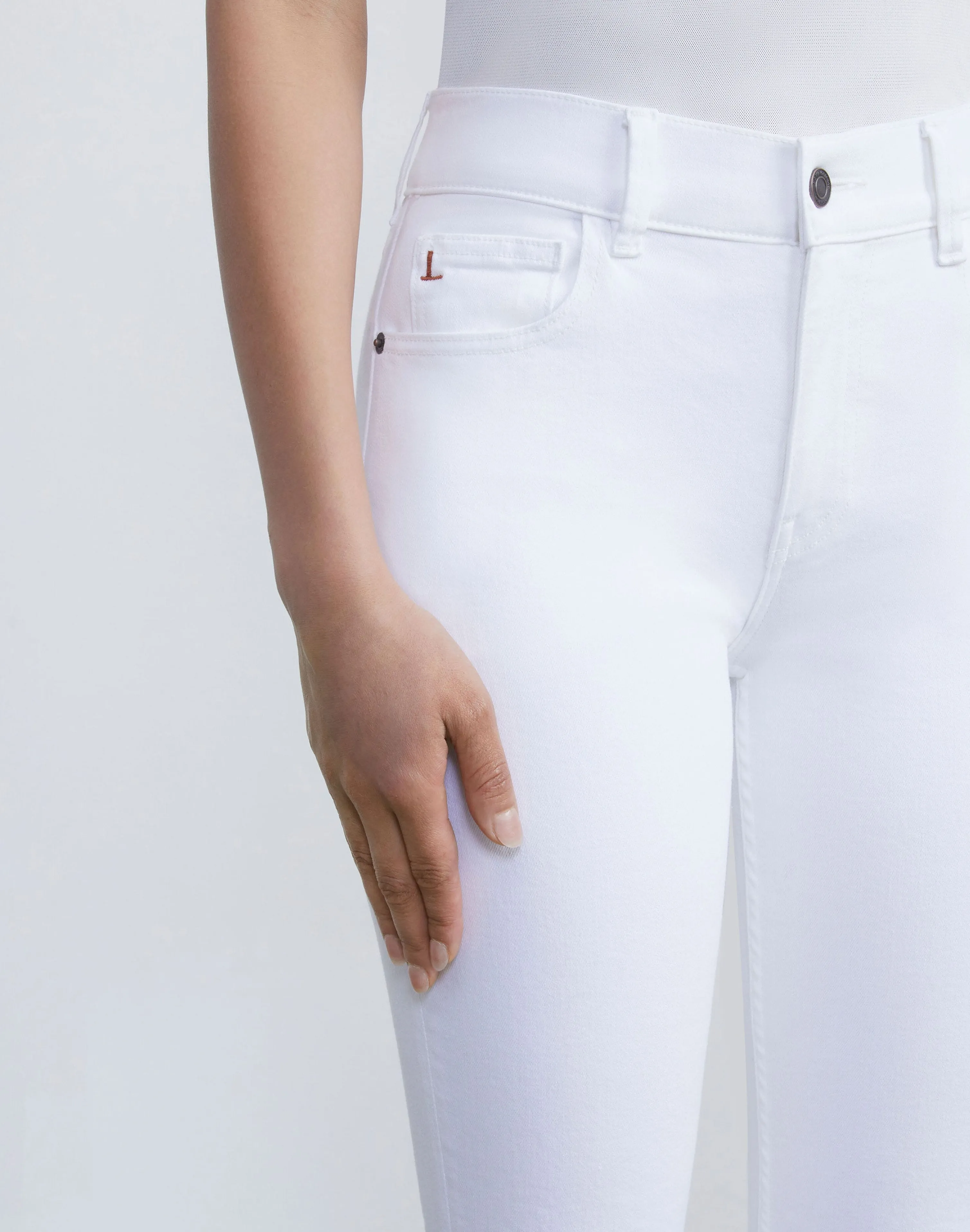 L148 Denim Reeve Straight Jean