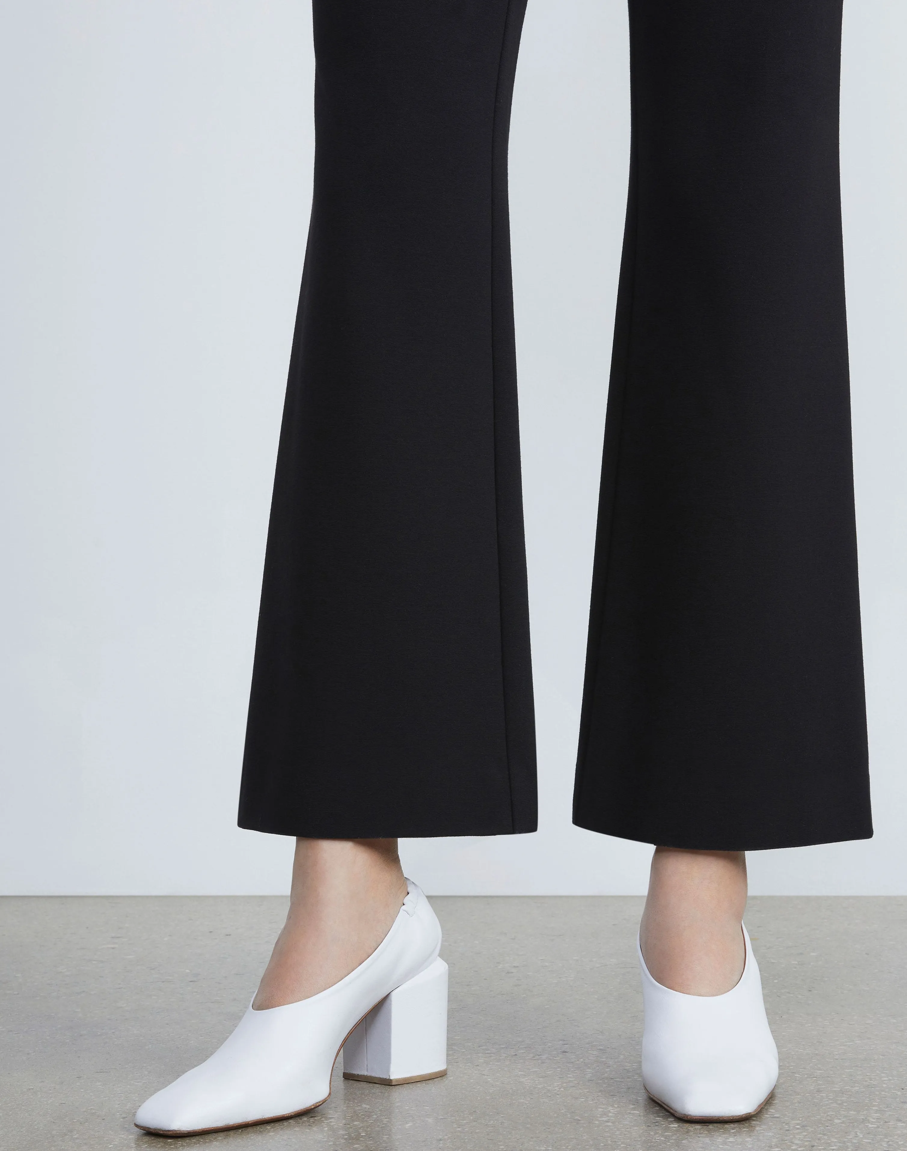 Punto Milano Gates Flared Ankle Pant