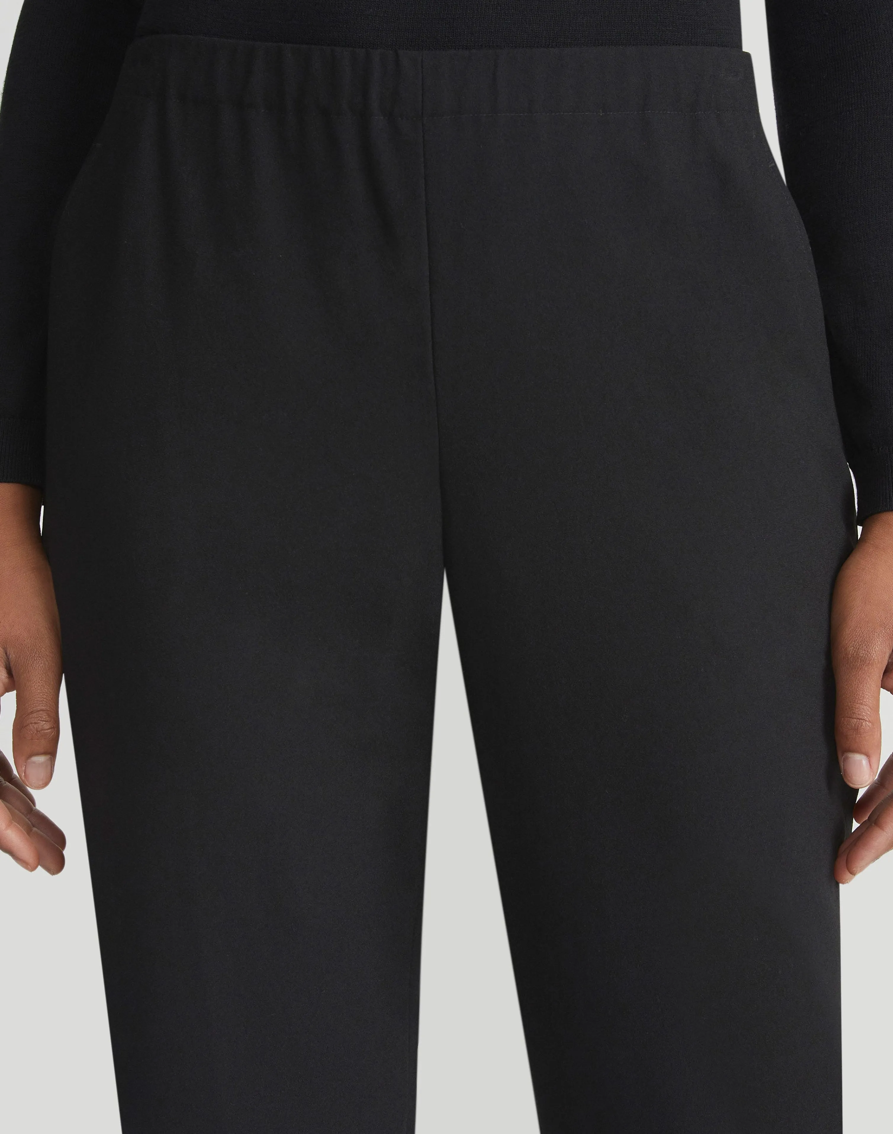 Fluid Crepe Jones Jogger Pant